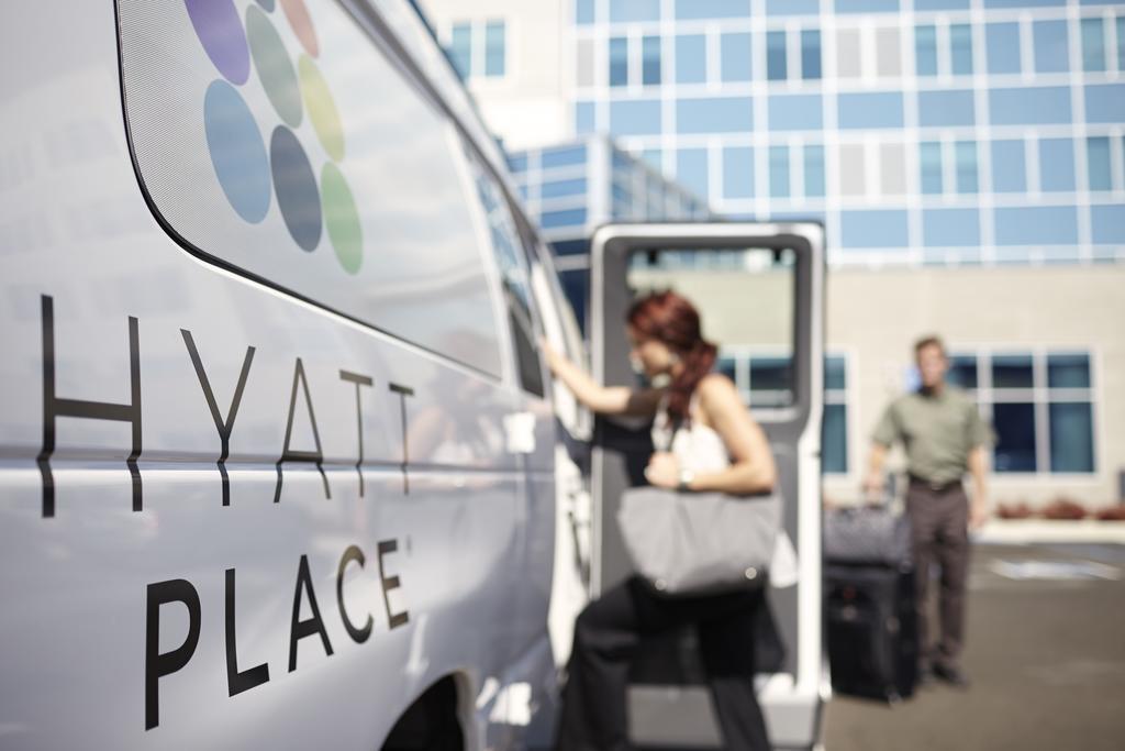 Hyatt Place Dubai Baniyas Square מראה חיצוני תמונה